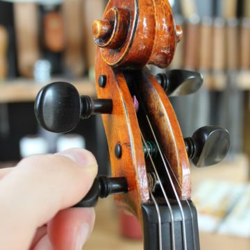 The Art of Tuning the Violin