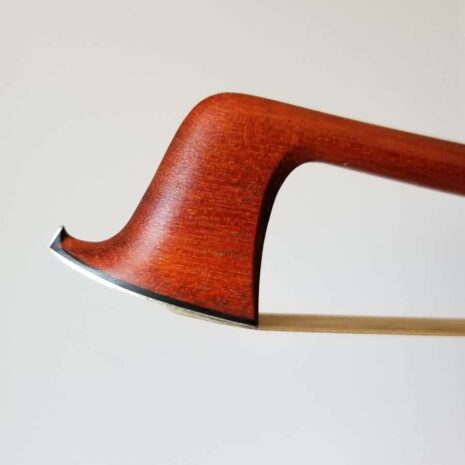 Travel violin bow by Guillaume Kessler - Front view of the head