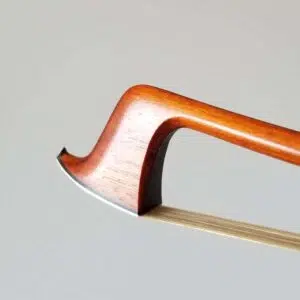 Travel violin bow by Guillaume Kessler - Three-quarter view of the head