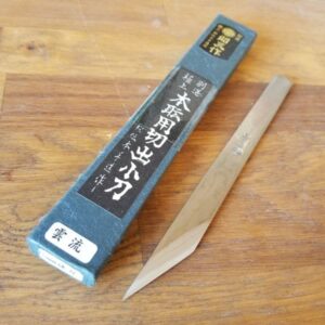 Violin-making knife made of Japanese steel